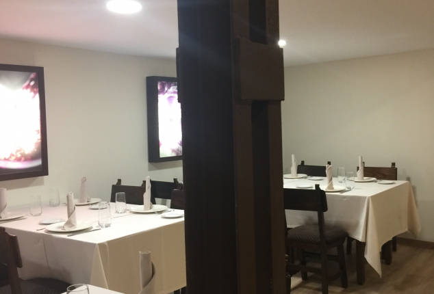 Reformas en Ourense. Asador de Roa