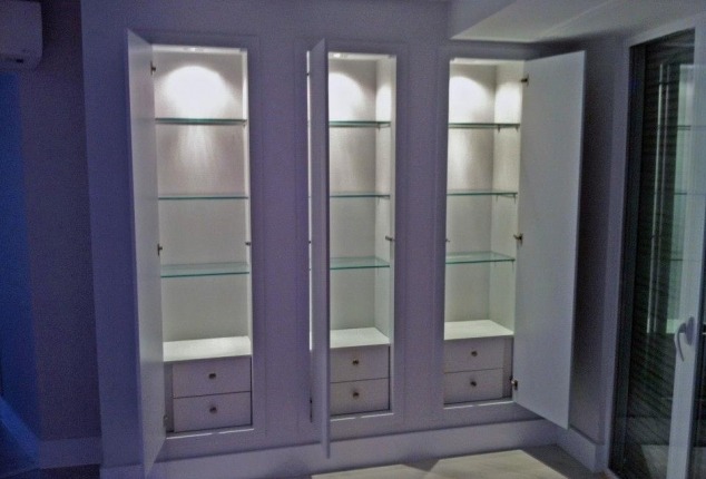 Vitrina Salón con Iluminación